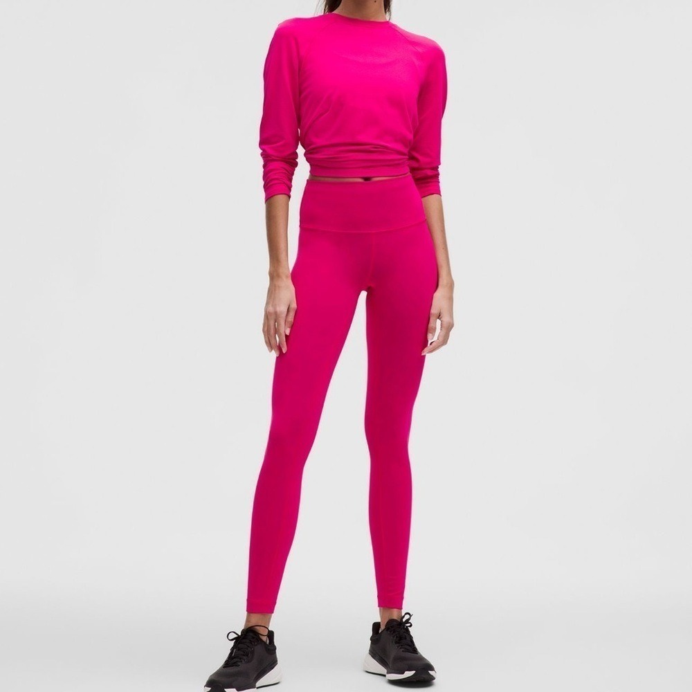 Lululemon Wunder Train High-Rise
Tight 28" - Picture 2 of 6
